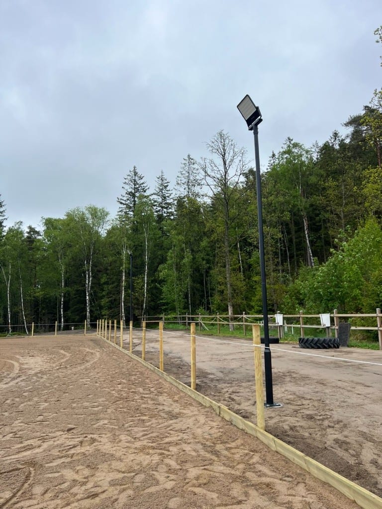 LED-belysning vid paddock